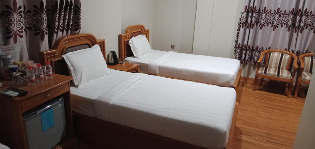Hotel Friendship Мандалай Экстерьер фото